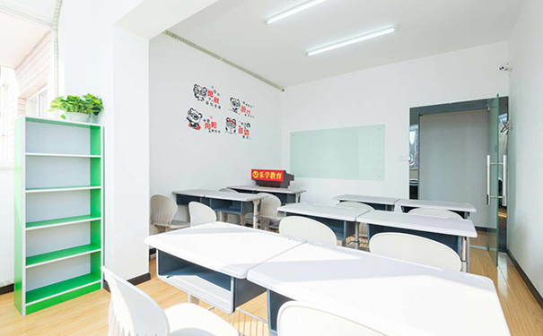 藝考生的文化課成績下跌，該怎么克服？